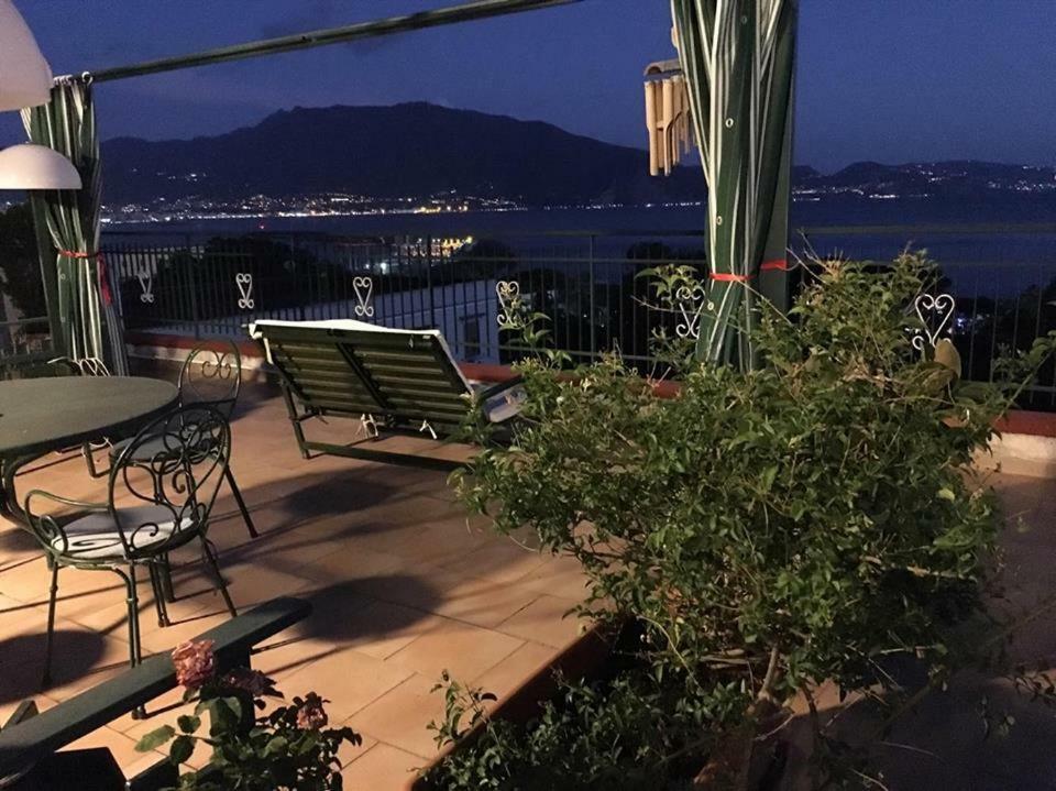 La Casa Di Marcello Apartment ตอร์เร อันนุนซิอาตา ภายนอก รูปภาพ