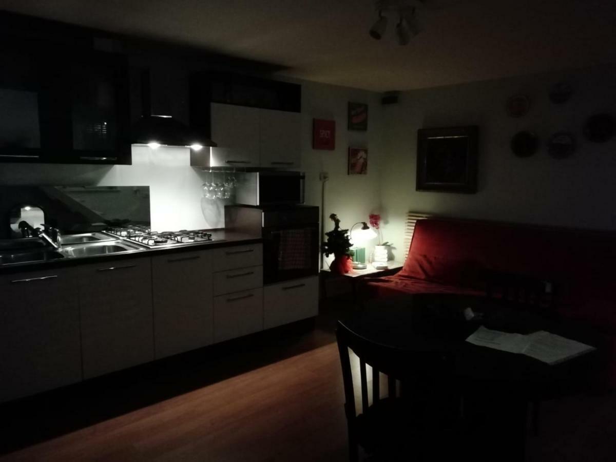 La Casa Di Marcello Apartment ตอร์เร อันนุนซิอาตา ภายนอก รูปภาพ
